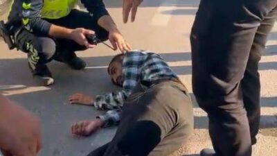 İnegöl’de yolun karşısına geçmek isteyen 24 yaşındaki genç, özel halk