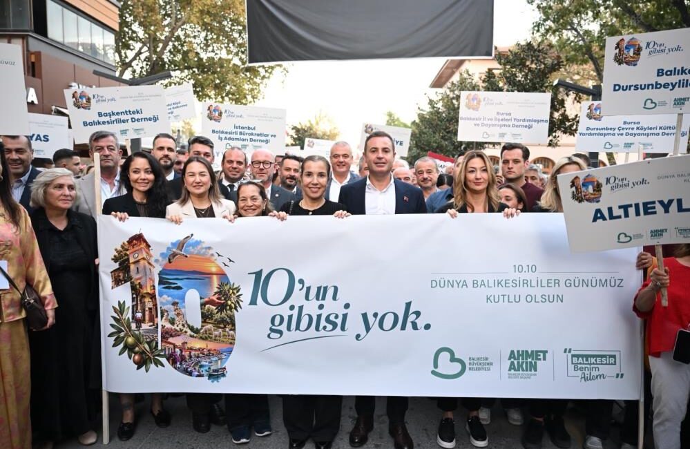  Balıkesir Büyükşehir Belediyesi tarafından düzenlenen 10.10 Dünya Balıkesirliler Günü