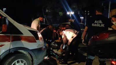 Tekirdağ’ın Süleymanpaşa ilçesinde kontrolsüz kavşakta otomobil ile motosikletin çarpışması sonucu
