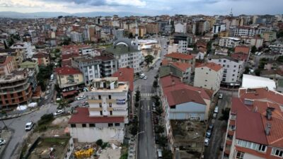 Kocaeli Büyükşehir Belediyesi, Çayırova’daki Adnan Kahveci Caddesi’nde 25 milyon liralık