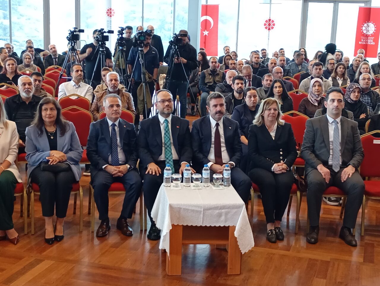 Cumhurbaşkanlığı İletişim Başkanlığı tarafından Bursa’da düzenlenen “İletişim Yüzyılı, Güçlü İletişim,