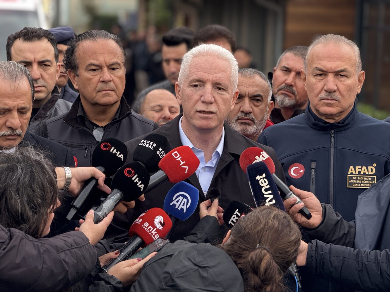 İstanbul’da sel felaketinin ardından dere yataklarını işgal eden yapıların kaldırılacağı