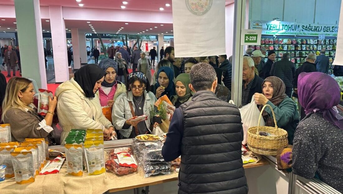 İnegöl’ün yerel ürünleri ve Özündenkuru markasının meyve kuruları, Bursa Tarım