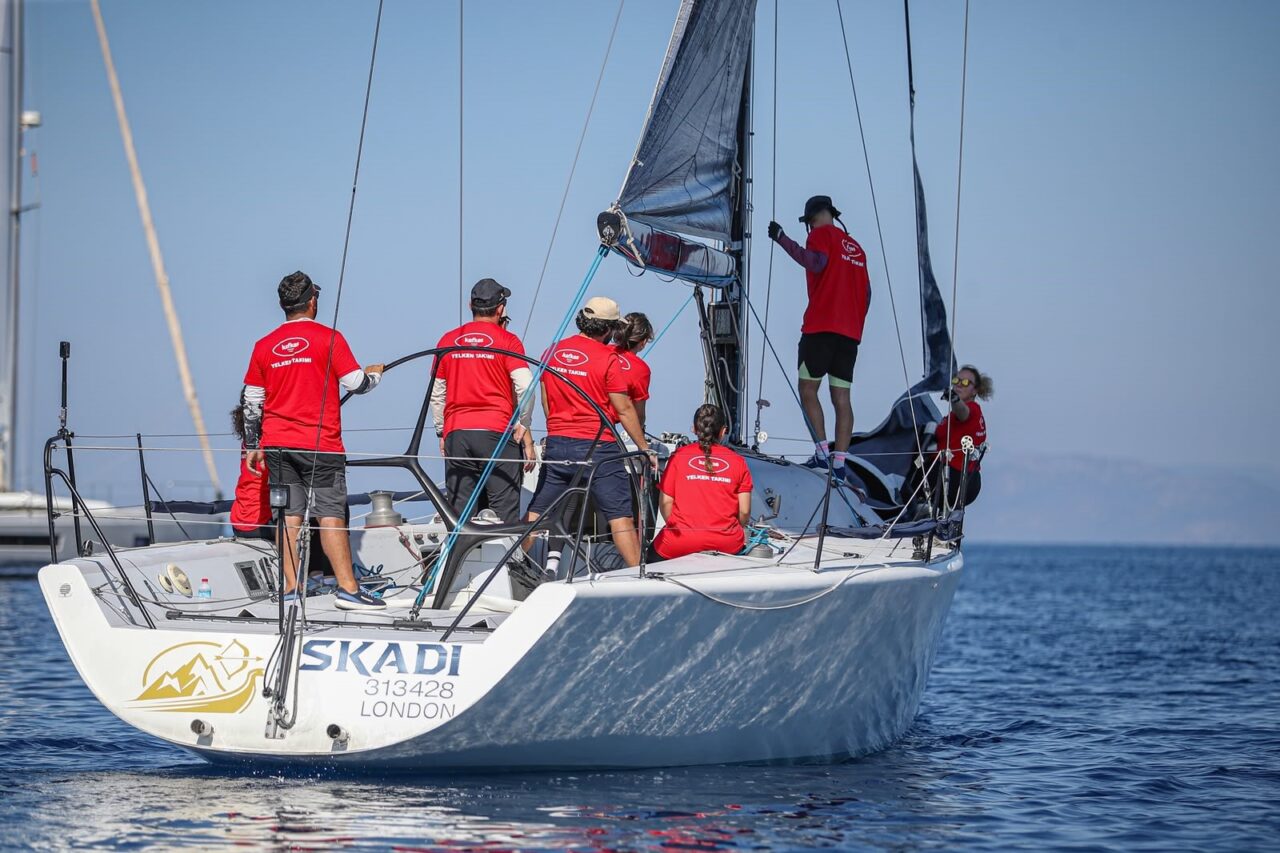Bursalı yelkenciler Knidos Cup’ta üçüncü oldu 2 Bülten Medya -