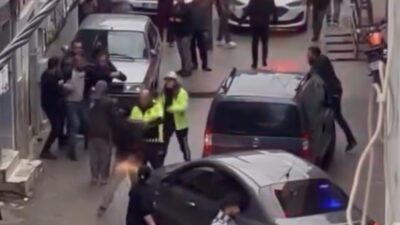  Bursa’nın Yıldırım ilçesinde polisin dur ihtarına uymayan otomobil durduruldu.