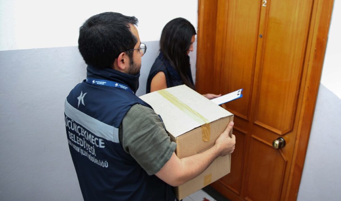 Küçükçekmece’de çölyak hastalarına glütensiz gıda desteği Küçükçekmece Belediyesi, çölyak hastalarının glütensiz gıdaya erişimini desteklemek amacıyla gıda