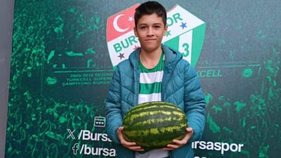 Bursaspor kaptanı Ertuğrul Ersoy’un çağrısı karşılık buldu. Karacabeyli taraftar İsmail