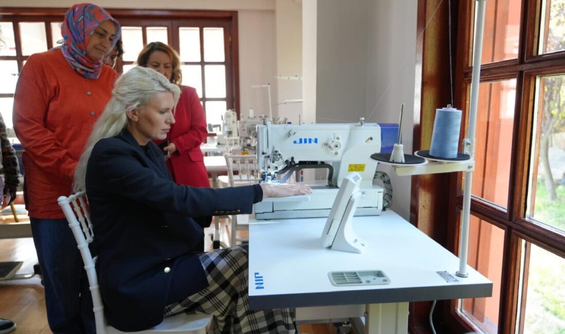 Bilecik’te kadın kooperatifine 8 yeni dikiş makinesi Bilecik Kadın Girişimi Üretim ve İşletme Kooperatifi, KOOP-DES kapsamında sağlanan