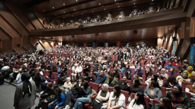Balıkesir Büyükşehir Belediyesi tarafından düzenlenen 2. Balıkesir Kitap Fuarı, ilk