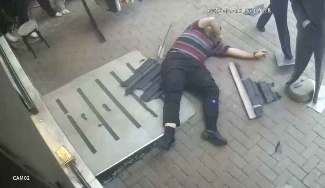 Bursa’da yavru kediyi kurtarmak isterken üçüncü kattan düşen 45 yaşındaki