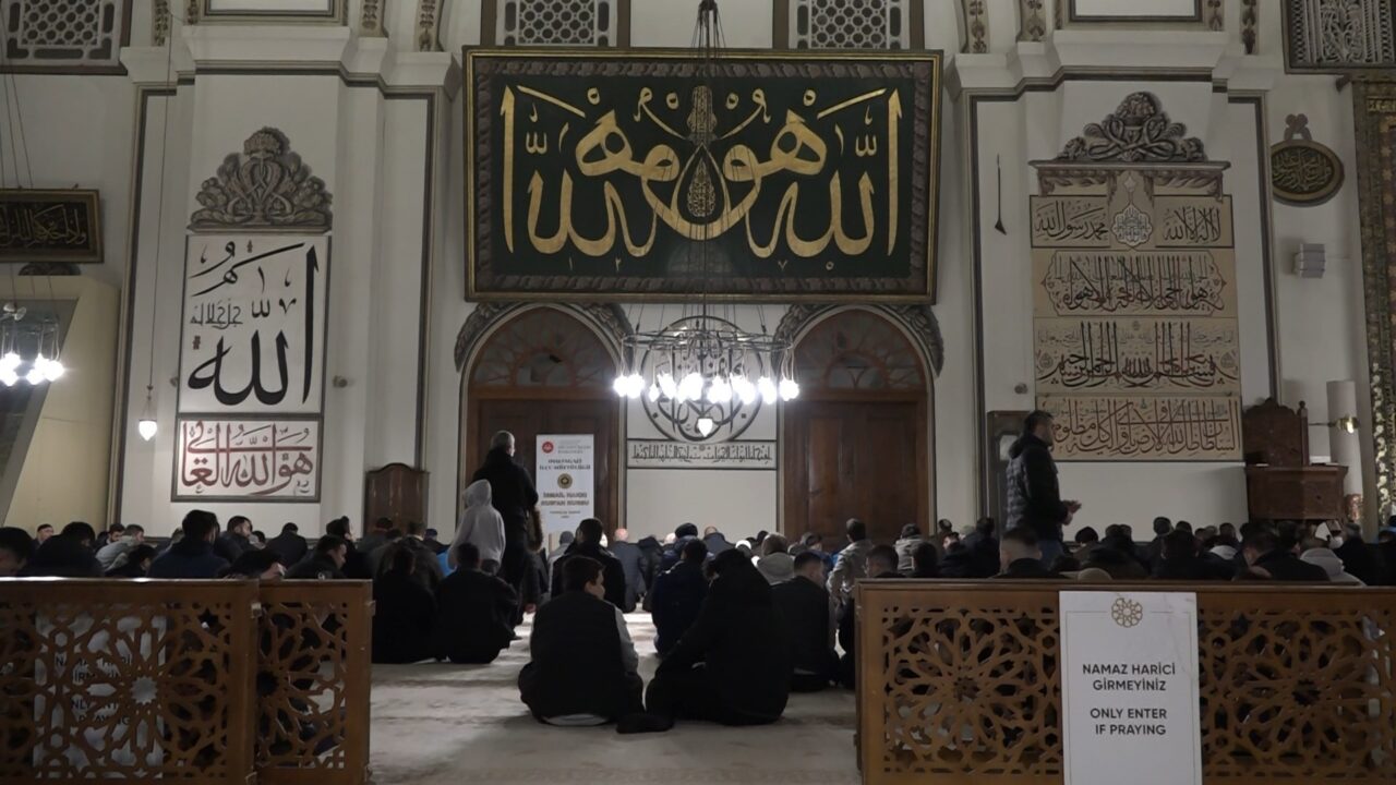 Hilmi Şanlı’dan turist rehberlerine Ulu Camii çağrısı 2 Bülten Medya -