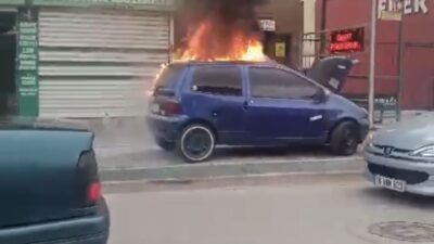 Bursa’nın Yıldırım ilçesinde park halindeki otomobilde çıkan yangın itfaiye ekiplerinin