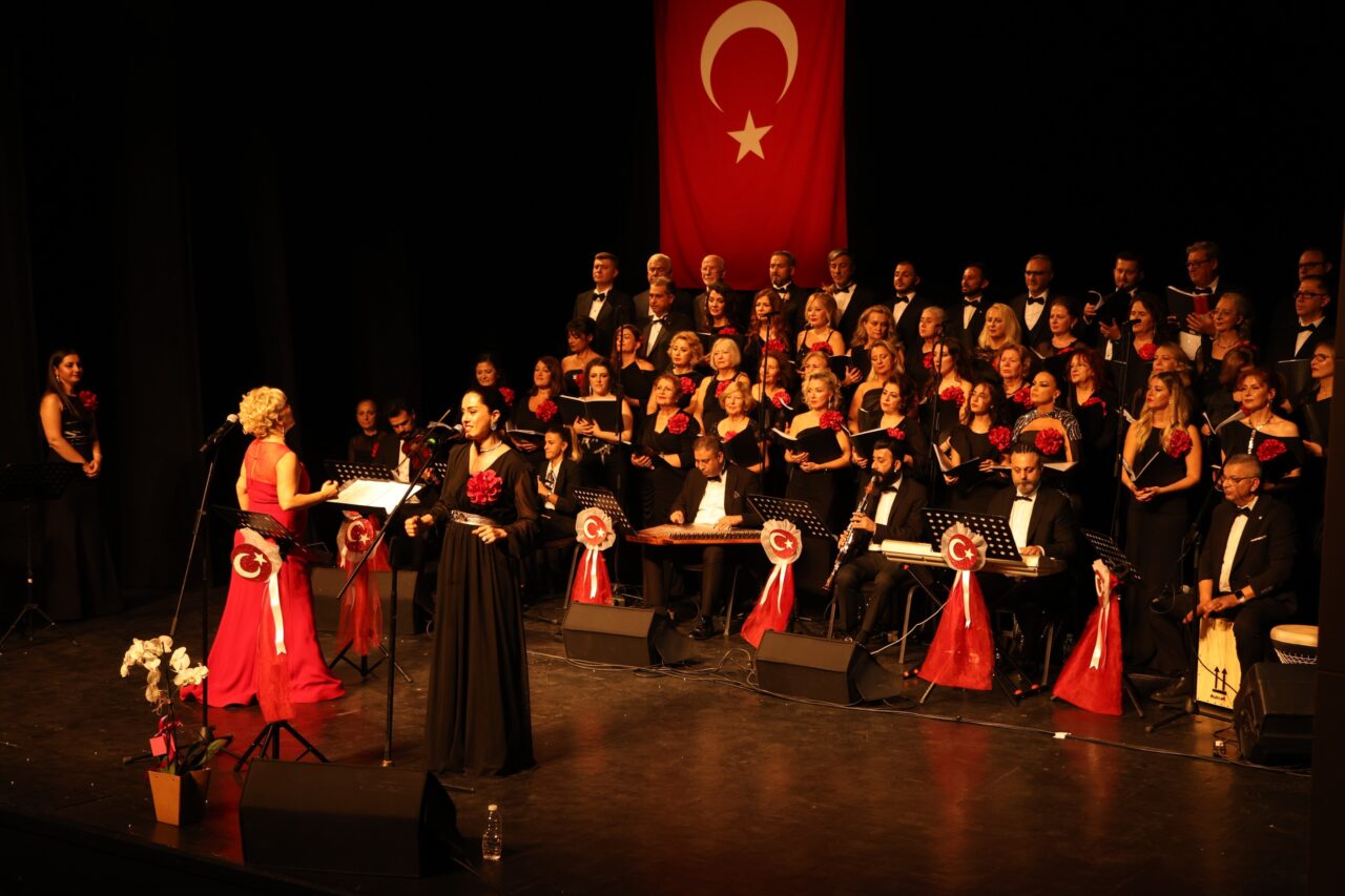 Nilüfer Belediyesi Türk Sanat Müziği Korosu, Cumhuriyet Bayramı’na özel repertuvarıyla