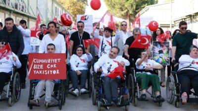  Osmangazi Belediyesi Engelliler Bakım Merkezi’nde eğitim gören özel gereksinimli