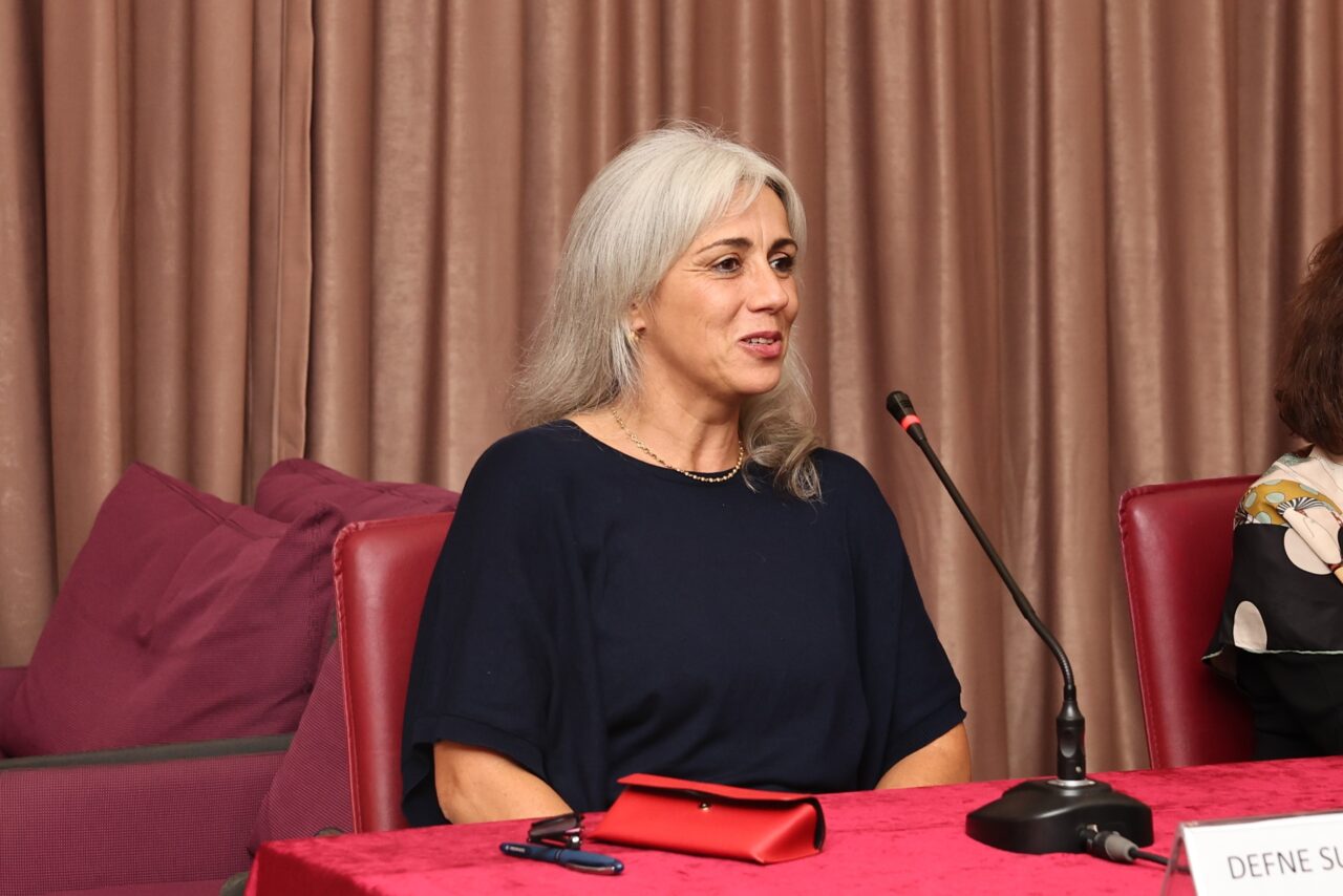 Nilüfer Belediyesi tarafından Akkılıç Kütüphanesi’nde düzenlenen Edebi Kazılar söyleşilerinin konuğu