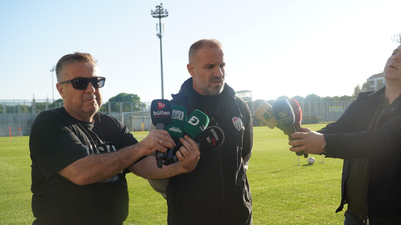 Bursaspor Teknik Direktörü Mustafa Er, Mardin 1969 Spor karşılaşması öncesinde