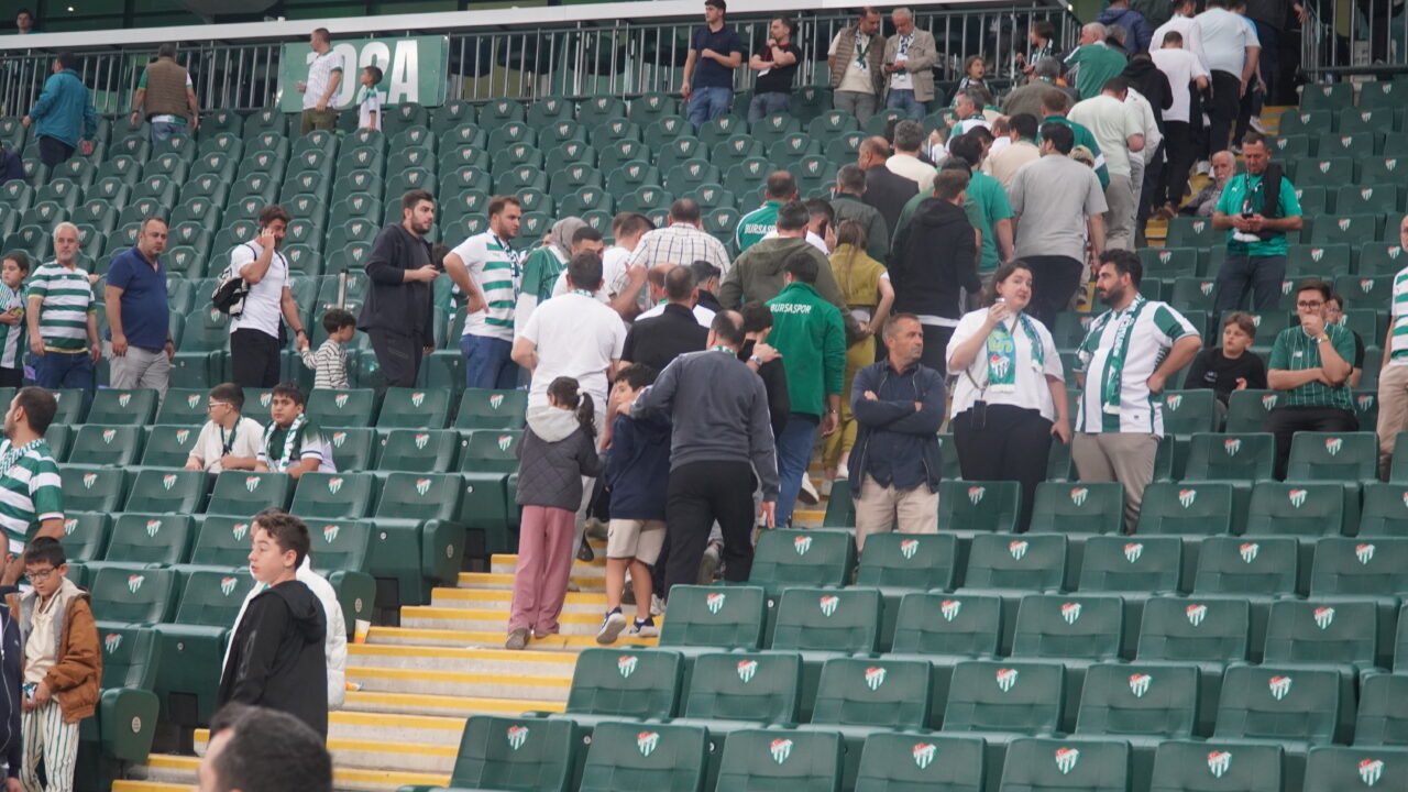 Bursaspor’un 29 Kasım’da Vanspor ile oynayacağı deplasman karşılaşmasının Diyarbakır’da yapılması