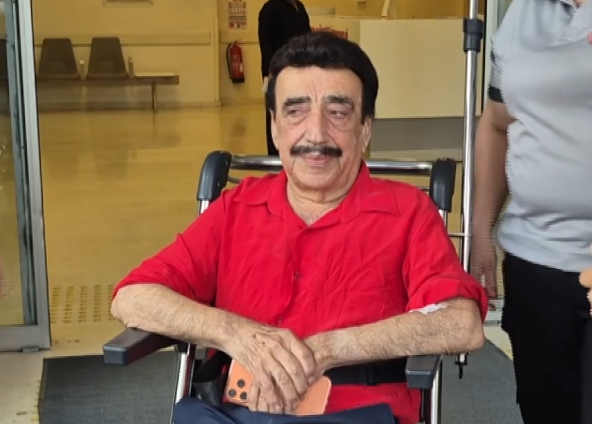 İstanbul Beylikdüzü’nde sahne aldığı sırada fenalaşarak hastaneye kaldırılan Hakkı Bulut,