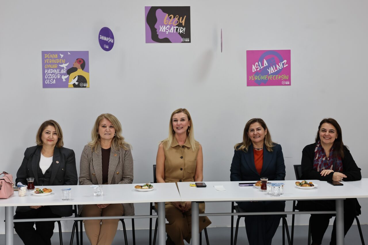26 Ekim Kadın Muhtarlar Günü kapsamında düzenlenen etkinlikte, kadın muhtarların
