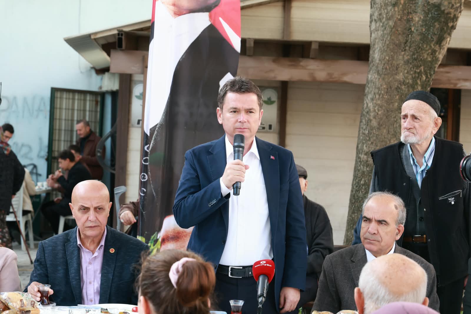 Erkan Aydın Başaran Mahallesi’nde vatandaşlarla buluştu 1 Bülten Medya -