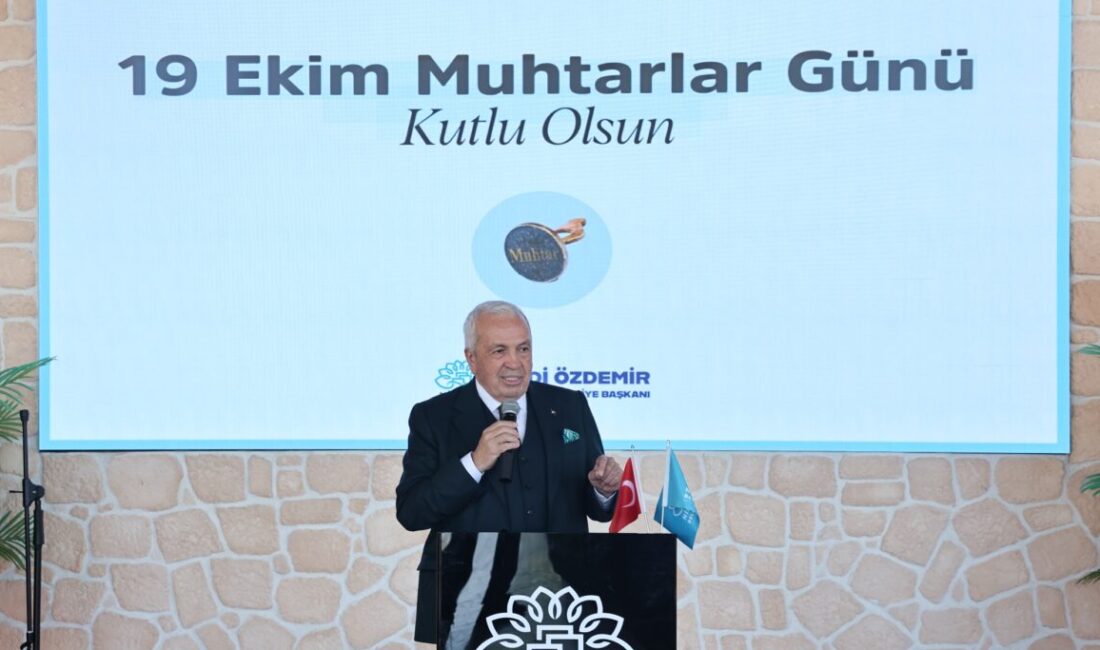 Nilüfer’de Muhtarlar Günü buluşması Nilüfer Belediye Başkanı Şadi Özdemir, muhtarlar aracılığıyla bu yıl belediyeye