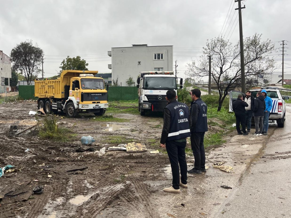 Yaylacık Mahallesi’nde çevre kirliliğine neden olduğu belirtilen 4 konar göçer