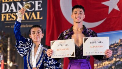  Academia Spor Kulübü sporcuları Kaan Alaadinoğlu ve Mirza Fırat