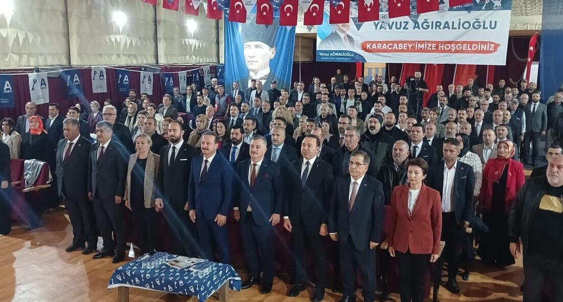 Anahtar Parti Genel Başkanı Yavuz Ağıralioğlu, Bursa’nın Karacabey ilçesinde düzenlenen