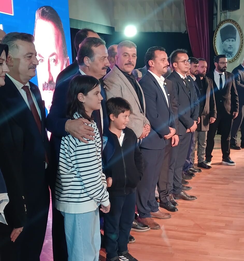 Yavuz Ağıralioğlu Karacabey’de partililerle buluştu 1 Bülten Medya -