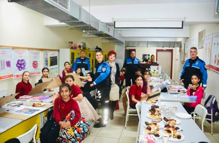 Bursa İl Emniyet Müdürlüğü Toplum Destekli Polislik Şube Müdürlüğü tarafından