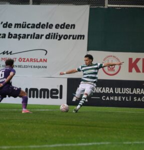 Ankara Keçiörengücü’nü deplasmanda 4-2 mağlup eden Bursaspor, karşılaşmada iki kez