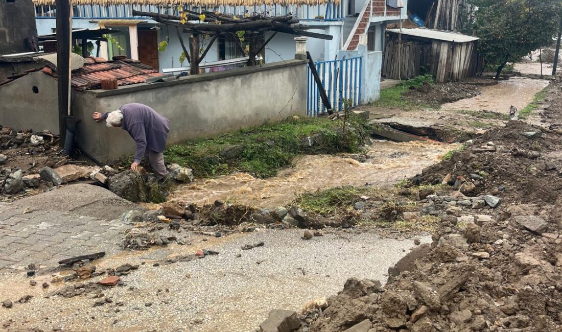 Karacabey’de etkili olan aşırı yağışların ardından Malkara, Yeniköy, Bayramdere ve
