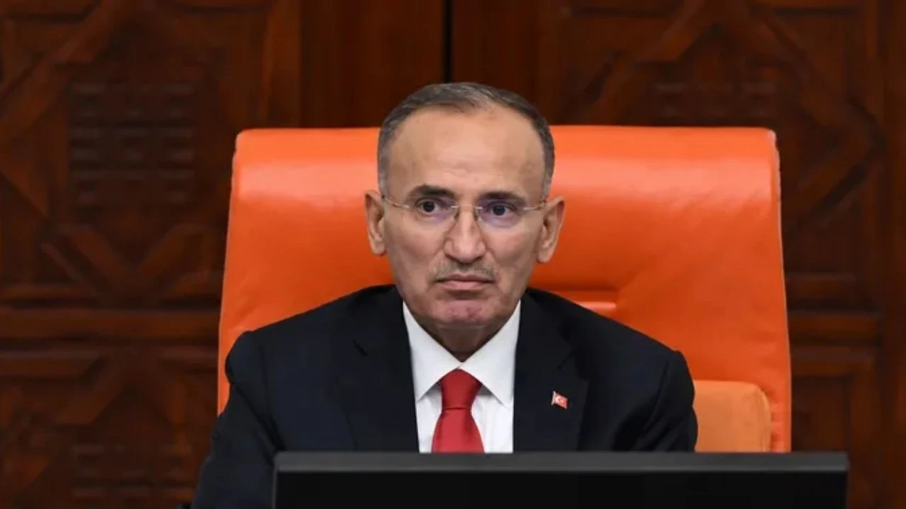 AK Parti Şanlıurfa Milletvekili Bekir Bozdağ, TBMM Başkanvekilliği görevinden istifa
