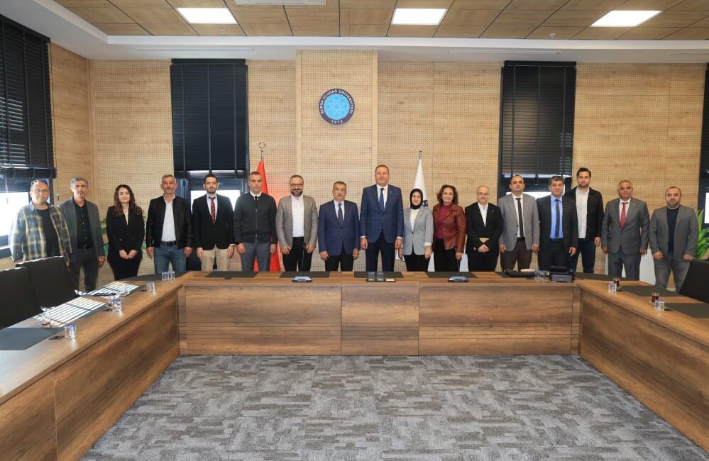 Bursa Uludağ Üniversitesi (BUÜ) ile Süs Bitkileri Üreticileri Birliği (SÜSBİR)