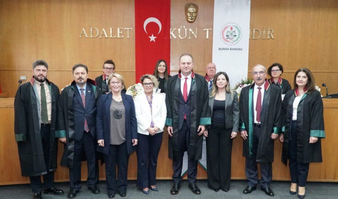 Bursa Barosu’nda Yener Poroy dönemi başladı 18 Ekim’de yapılan seçimlerde Bursa Barosu Başkanlığı’na seçilen Av. Yener