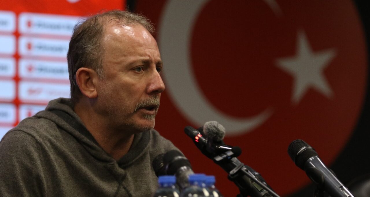 Sergen Yalçın, A Milli Takım ile anlaştığını açıkladı. 