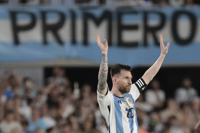 Messi’den duygusal veda! Milli takım kariyeri sona erdi Arjantinli yıldız Lionel Messi, Benin karşılaşmasıyla milli takım kariyerini noktaladı.
