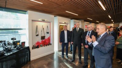 Osmangazi Belediyesi, Cumhuriyet’in 103’ncü yılına özel sergi hazırladı